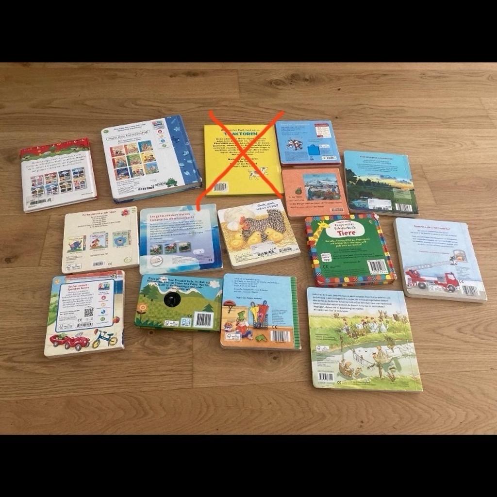 14 verschiedene Kinderbücher mit Klappen und Schiebern; Buch mit Soundeffekt mit neuen Batterien.
Ab 12 bis 24 Monate