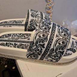 black/white size 5 padded soles ladies sliders brand new in box