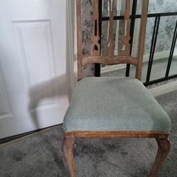 Wooden lime waxed chair
Preloved