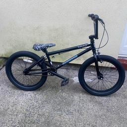 Mongoose BMX
Excellent condition not really any marks 
Brakes both work spot on 
Bike rides as it should 
Collection only Billingham TS23
£20