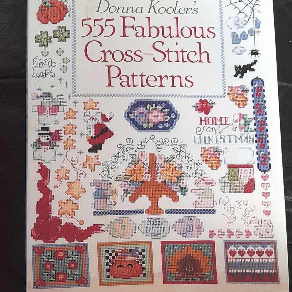 I am having a clear out and selling this 555 Fabulous Cross Stitch Patterns book by Donna Kooler. Cover has a few marks from storage but otherwise very good condition. Hardback book.

I am willing to post in the UK and cost will be checked upon request.