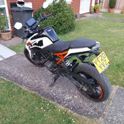 ktm 125 duke great little bike very reliable will have 12 months mot when sold for more info please ring or text clive on 07432138645