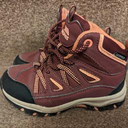 Kids Size 11 Trespass walking boots. Used but still in great condition with loads of life and tread left on them.