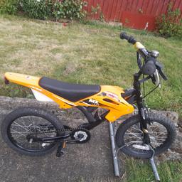 KIDS BOYS CHILDREN MOTOR RACING MX16 16 INCH WHEELS BIKE BICYCLE
BIKE IS READY TO RIDE ONLY COLLECTION
FEEL FREE TO ASK ANY QUESTIONS OR OFFERS
ITEM IS LOCATED PINKWELL LANE UB3 1PJ