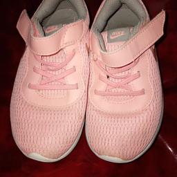 baby girls pink Nike trainers size 6, only worn once so still brand new, look fab on..