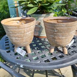 New plant pots £2.50 each more available