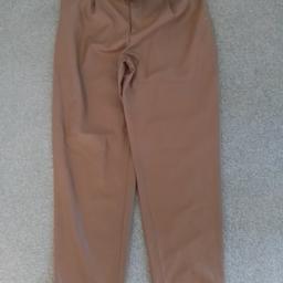 ZARA LEATHERLOOK TROUSERS
Size medium cost £50
wore once has tiny split in bottom needs sowing
selling for BARGAIN £8
COLLECTIO FROM FRONT DOOR