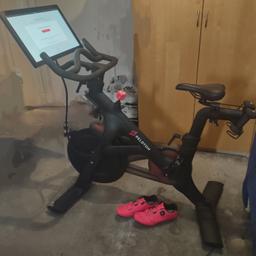 Good condition Peleton exercise bike.
fully functional.
can discuss delivery 
open to offers