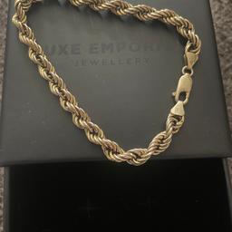 9ct gold men’s rope bracelet 6 mm width , 8 inch long , 7.28 gms, hallmarked , no silly offers