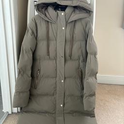 ⭐️collection only from wv11 essington⭐️

🌸zara size small mink colour hoodied puffer anorak coat, with wind protection, worn twice ex con £50 paid £69.99