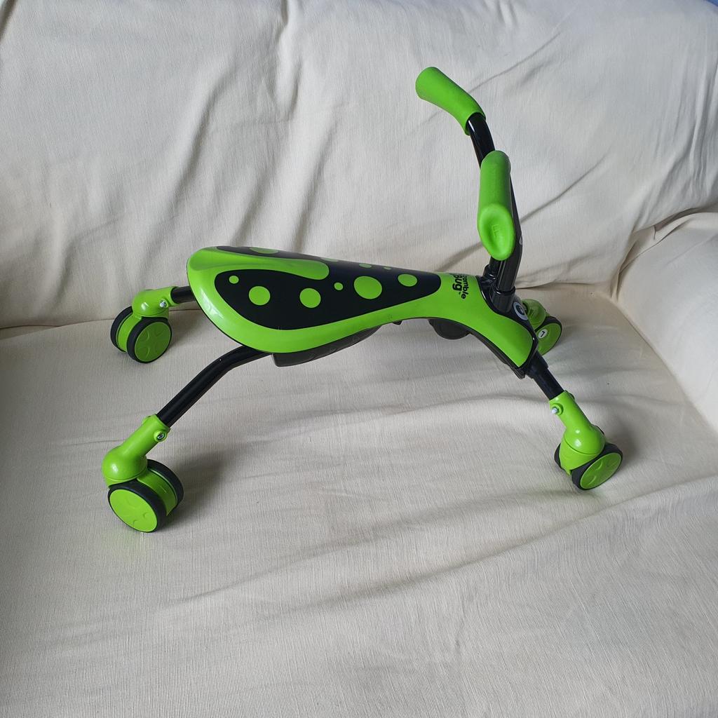 Original Scramble Bug Ride On for toddler to 3 years (size dependant) Stunning green & black colour. Only used a few times then has been in storage since. Slight nick on handle bar ( done when removing from storage) but can hardly see it.
Lots of fun for a little one!
