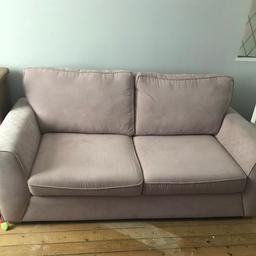 Lovely Dusky Pink 2 seater sofa
Length is 6.5ft
Still lots of use left in it, very comfortable.
Thanks for looking, any questions please ask.