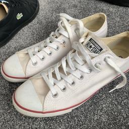 
Men converse
Unused and left stored
Size 9
Cash on collect
Some staining but will likely clean up, these style pick up marks rapidly even when just sat on shoe rack so need a clean up.
Hardly any wear just need cleaning!