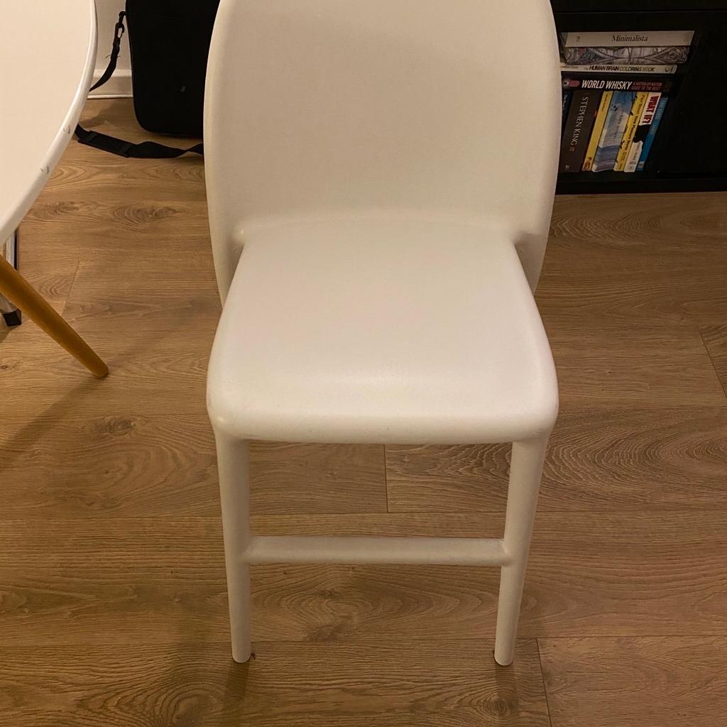 Ikea Urban junior chair in very good condition. Selling as daughter has outgrown it now. Great for 2-5 year olds. Higher than a regular chair, see dimensions in photos. Collection only from L17 8TS