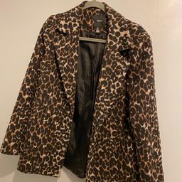 Leopard print coat from Forever 21. Worn a couple of times. Is like new. Size 10.