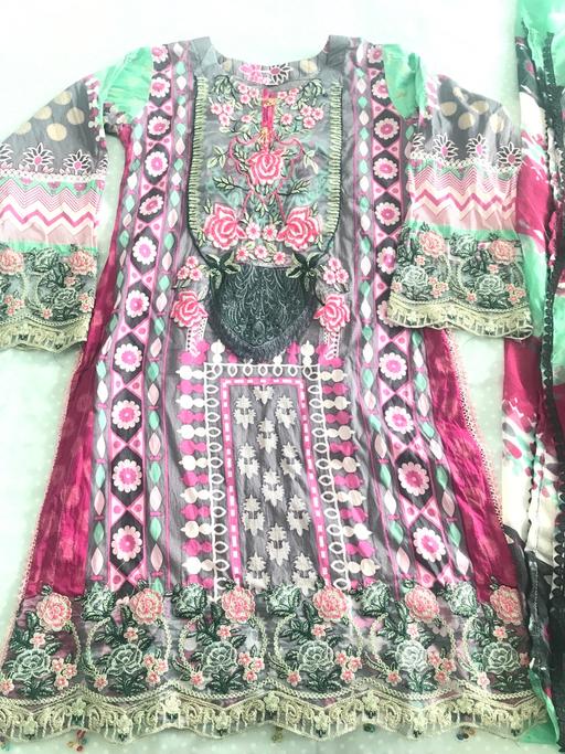 Buy & Sell Hertfordshire Dacorum - Photos for Salwar kameez multicoloured green and pink