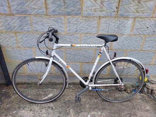 Buy & Sell East London Manor Park - East London - Photos for Raleigh Pioneer Trail bicycle