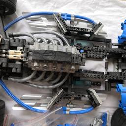 Für Bastler, Lego F1 Rennwagen von BMW
Alle Teile vorhanden nur keine Anleitung mehr die gibt's aber im internet