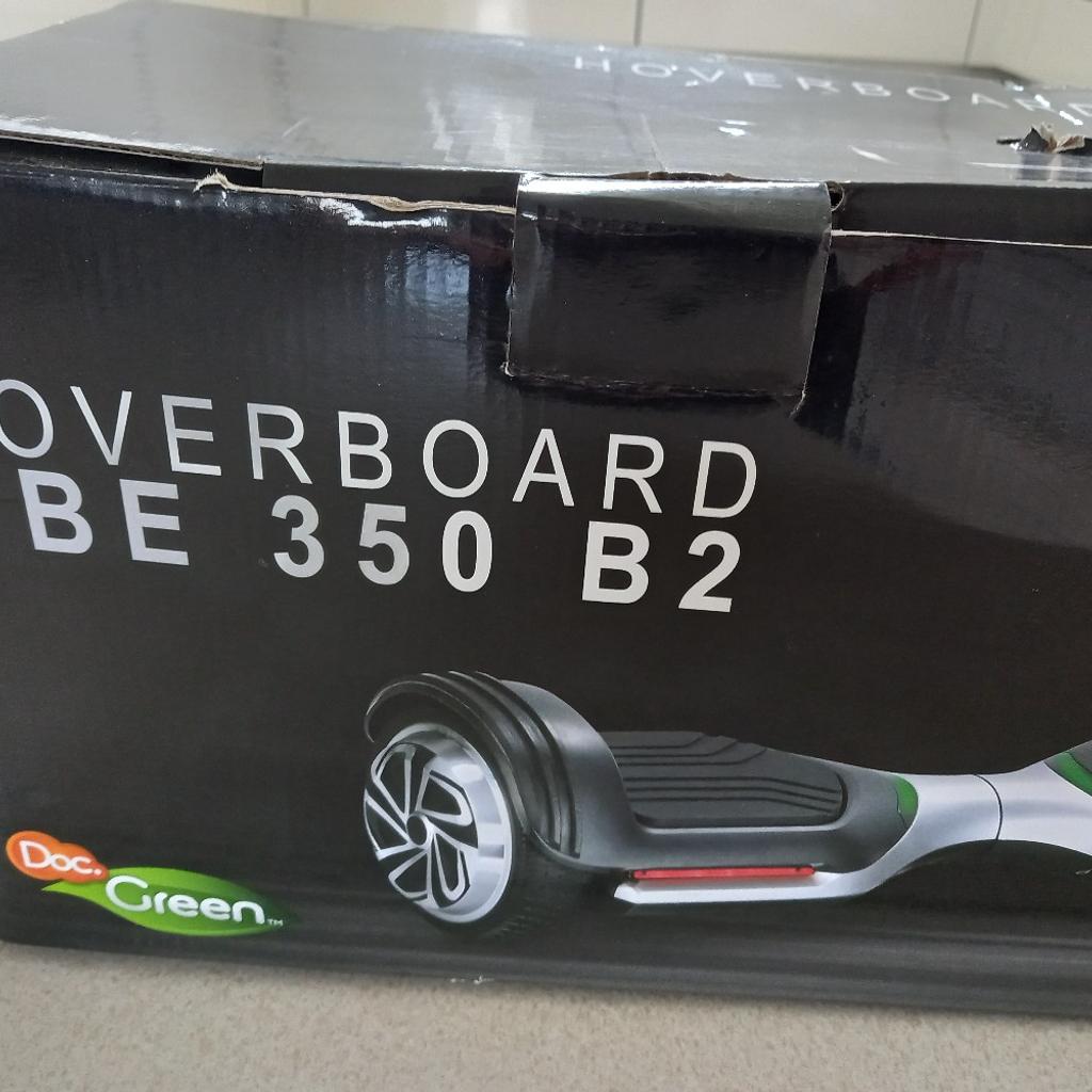 Verkaufe ein neuwertiges Hoverboard Doc Green HBE 350 B2, inkl. Originalverpackung, Bedienungsanleitung, Kabel! Funktionen siehe Angaben auf dem Foto der Verpackung - LED, Reichweite von 20 km, Geschwindigkeit 12 km/h, Bluetooth...kann gerne vorher besichtigt werden!