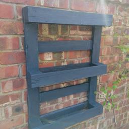Handmade wall herb planter.
Treated with cuprinol urban slate.

Great for small yards or gardens.
Grow your own herbs all year round.
Low price. Last of planters