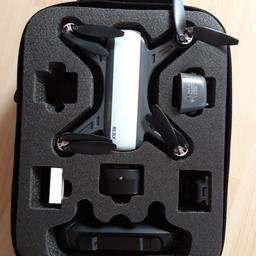 Marke Reely GPS Drohne GeNii Mini RtF inklusive 3 Akkus, Ladekabel und Akkuladestation,
Ersatzrotorblätter dazugehörige Tragetasche
Kaum benutzt und voll funktionsfähig