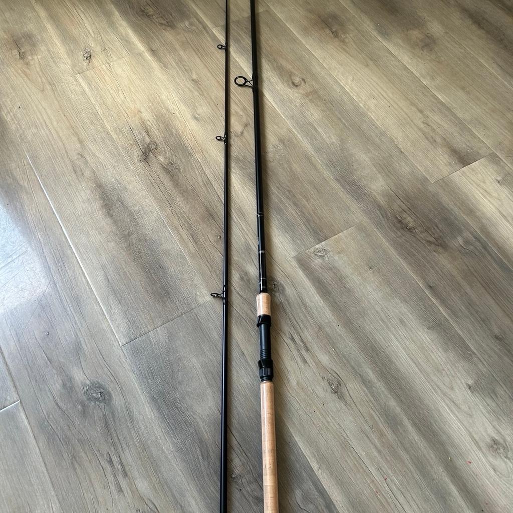 Hi I’m selling this pair of korum barble fishing rods brand new
£50 for the pair collection only thanks