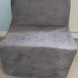 Great condition, only used a few times. Very comfortable and great for guests.