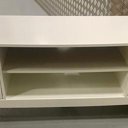 Like new great condition in white with 4 drawers 160 L x 40 w x 51.5 h cm