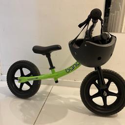 Balance bike for kids from 2 to 5 years old,
Used not even a year, the helmet is included.

Balance Bike: 60£ on Amazon
Helmet: 20£ on Amazon 
I SELL BOTH OF THEM 30£ TREATABLE.
Available ASAP