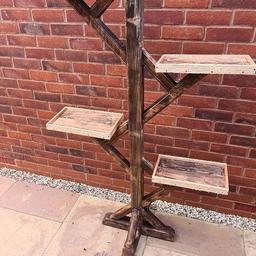 Catio CAT 🐈 😻 Tree
Climbing Frame

beautiful 😍 looking furniture for any catio or house 

Cheapest you will find 

£50

Collection from Lichfield WS14