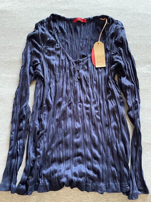 Buy & Sell South West London Richmond upon Thames - Photos for Crinkle Style Navy Long Sleeved Top