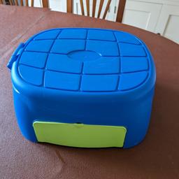 Childs Potty Trainer Step. This can be used as a Potty and later the white seat fits on the toilet for training. It can also be used as a step.
Vgc as only used for grandchildren visits.
Tel 07791 941588