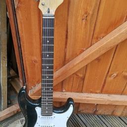 Electric Guitar + Amp Pack, Black and white query starter kit fair condition needs a wipe down been in shed