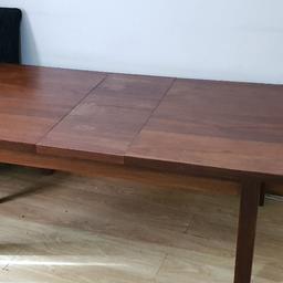 LARGE EXTENDABLE DINING TABLE 
USED IN GOOD CONDITION 
MEASURES 
LENGTH  150CM WHEN CLOSED
WIDTH     90CM
HIGHT      75CM 

LENGTH WHEN OPENED IS 190CM

SHOWS LIGHT  DISCOLOURATION AT TOP OF TABLE PLEASE SEE PICTURES OTHERWISE IN EXCELLENT CONDITION VIEWING WELCOME BEFORE YOU PURCHASE 

ANYTHING ELSE PLEASE ASK