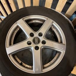 Winter Reifen mit original Audi Felgen zum verkaufen

Zoll 16