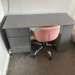 Grey desk and pink chair,very good condition
