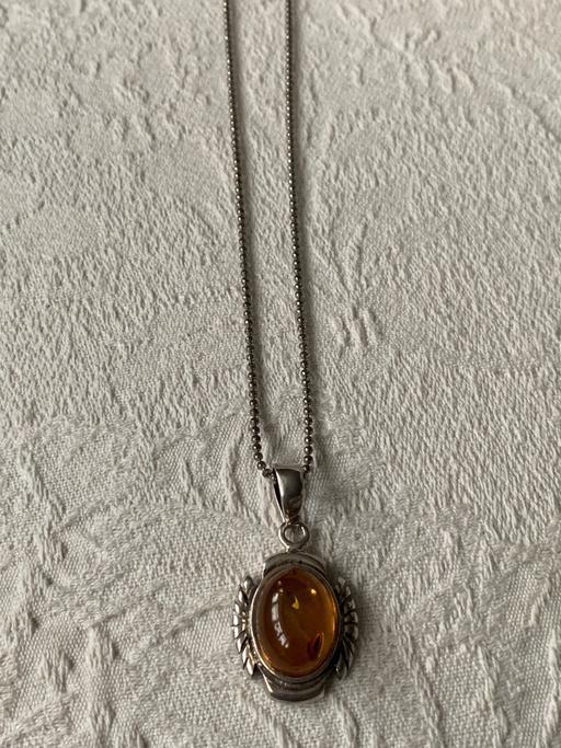 Buy & Sell Essex Maldon - Photos for Amber necklace