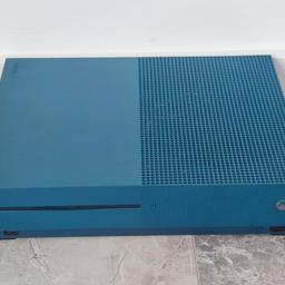 Xbox One S in blau mit 500GB Interner Speicher

Die Xbox One funktioniert einwandfrei 
Leider hat sie einen Bruch (Siehe Bild)

Ein Schwarzer Controller und Stromkabel sind enthalten

-Privatverkauf daher keine Garantie und Rücknahme-