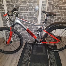 For sale
Voodoo canzo full suspension
27.5inch wheels
19inch frame
27 speed gears
Hydraulic disk brakes
Air forks
Mint condition
1st to view will buy it 100%
Buyer won't be disappointed at all
1st £320
Can deliver for fuel costs
Pick up Middlesbrough