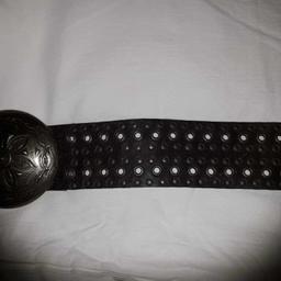 Verkaufe Alba Moda Damen Ledergürtel, mit Schnalle aus Massiv-Messing, Länge 100 cm, dunkelbraun, ungetragener Zustand.