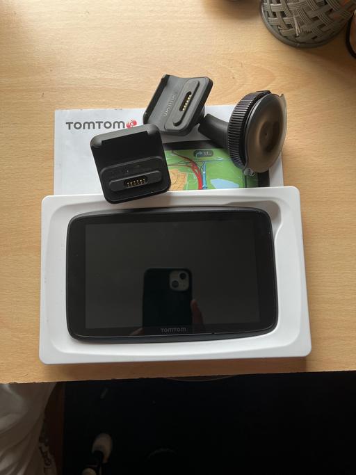 Vehicles West Midlands Sandwell - Photos for Tomtom go essentials 6 inch