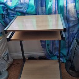 small computer table good for students. collection only 