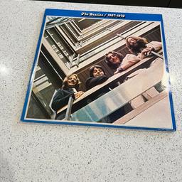 The Beatles blue double album Lp vinyl 
Plays great all 4 sides apart from here comes the sun ( has a faint jump half way through) I’ve used my spin-care vinyl cleaning machine but it hasn’t got rid of it completely
Buyer collects or can be posted
Sleeve in great condition