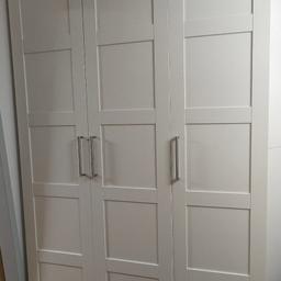 3 Stück BERGSBO Tür, weiß, 50x229 cm
Mit Griffe, ohne Scharniere.