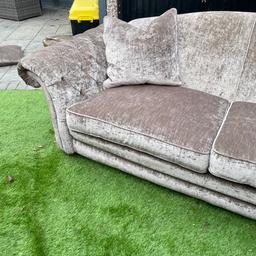 2 x DFS loch leven sofas . No defects , non smoking pet free . Large 3 seater and a 2 seater .
Very good solid sofas these were expensive new to buy currently still on sale at DFS the colour is mink .
Any questions feel free to ask