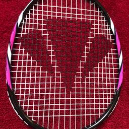 Carlton badminton racket
Airblade 4.5
Isometric herd shape
Good condition
News