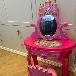 https://www.onbuy.com/gb/p/the-magic-toy-shop-princess-vanity-dressing-table-stool-and-accessories-set-childrens-dressing-table~p14058710/?exta=gshp&extac=gshppb&stat=eyJpcCI6IjI5Ljk5MDAiLCJkcCI6MCwibGlkIjoxOTA2MDMzNiwicyI6IjM5IiwidCI6MTcxMzc5MTY1MSwiYm1jIjowfQ==&exta=gshpupp&utm_source=google&utm_campaign=21211028092&utm_medium=pmax&utm_content=&gad_source=1&gclid=CjwKCAjwuJ2xBhA3EiwAMVjkVNOL4bACwnB0TQ8T4_YYXumux5WO1h0-oZp_rigfi6g78RBMIswLEhoCffoQAvD_BwE
Very good condition