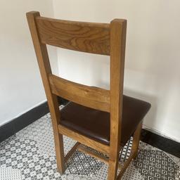 6 dining chairs quality hard wood all six in same condition, chair seats need some tlc frame in very good condition.
Height 100cm
Width 46cm
Depth 47cm

£110
Can deliver locally for small fee.