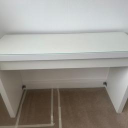 Smooth running drawer with pull-out stop.

Assembled size

Width: 120 cm

Depth: 41 cm

Height: 78 cm

Depth of drawer (inside): 34 cm

Collection only £50
