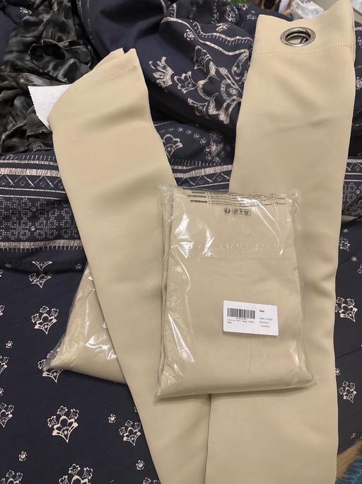 Buy & Sell Notting Hill West London - Photos for BEIGE BLACKOUT CURTAIN SET BRAND NEW RRP £39